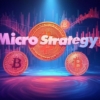 MicroStrategyのビットコイン保有量が次の半減期採掘量を超えることを示すビジュアル