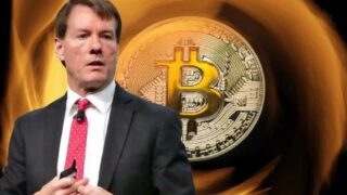 マイケル・セイラー、ビットコインの新たなシグナル：明日発表か
